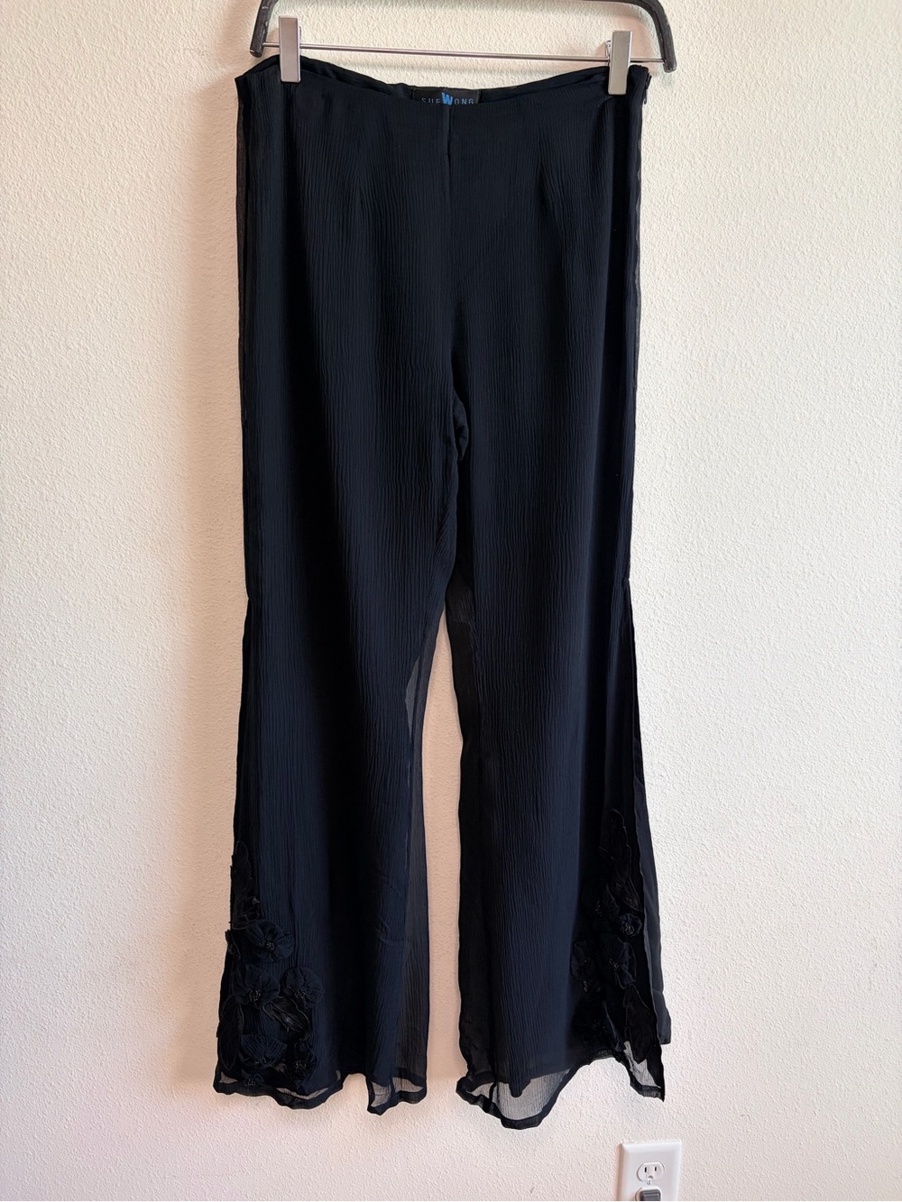 100% silk Sue Wong Black Wide-Leg Sheer Overlay Pants with Floral Appliqué